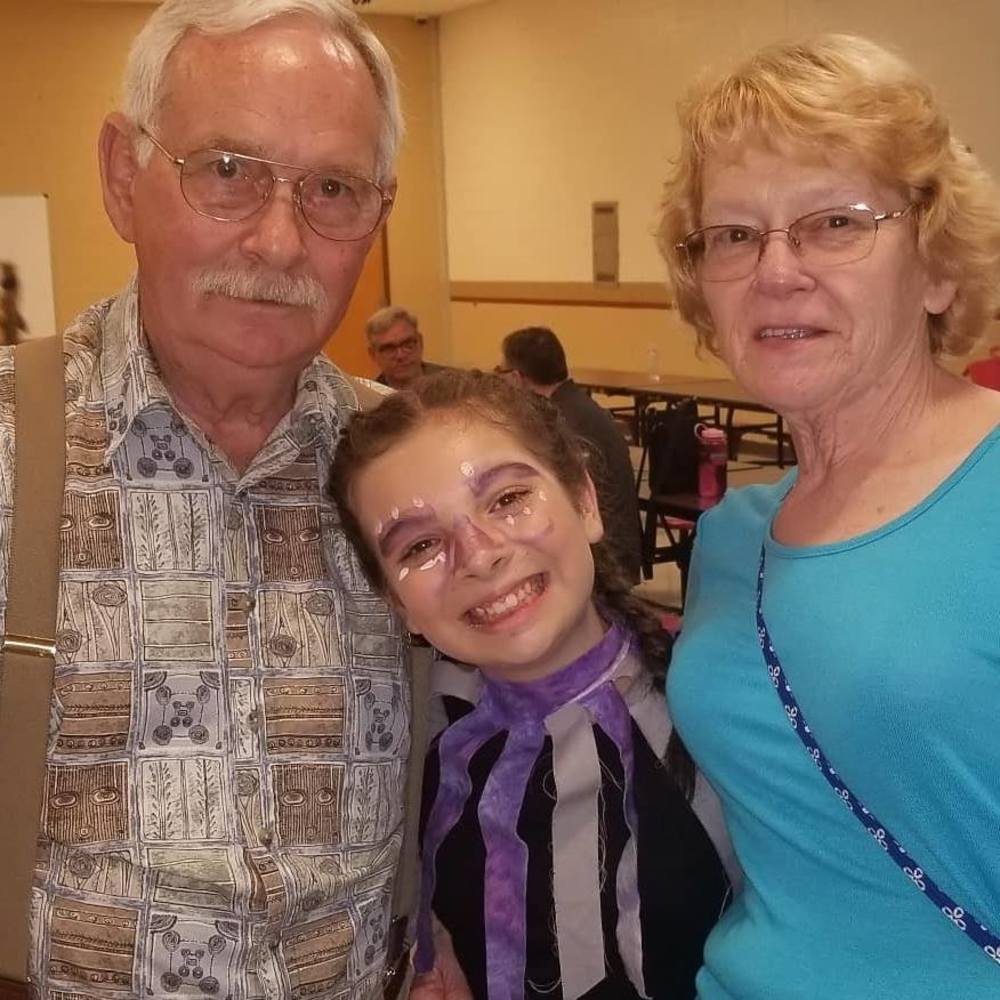 Meet your Posher, Vickie